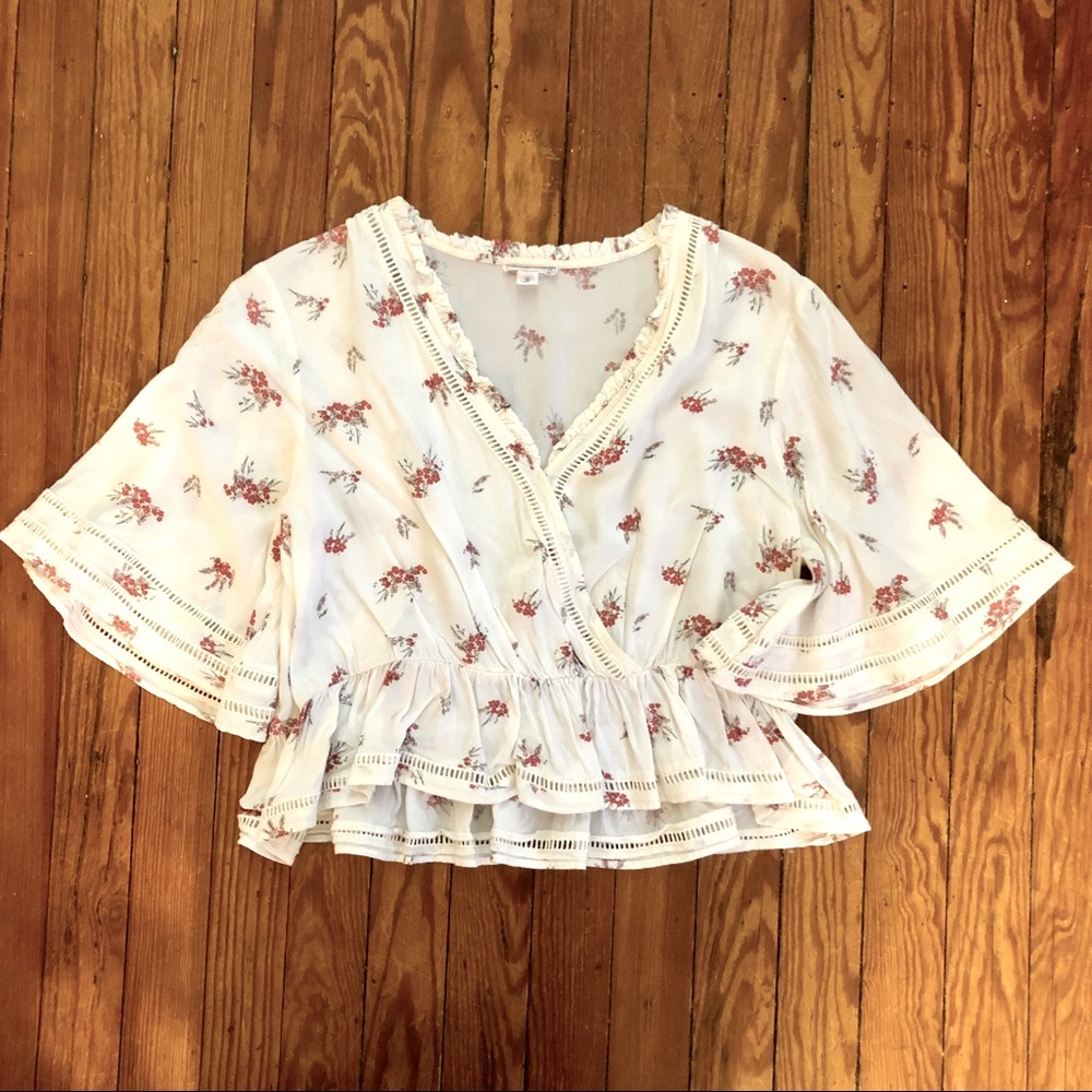 Melrose and Market Surplice Flowy Top